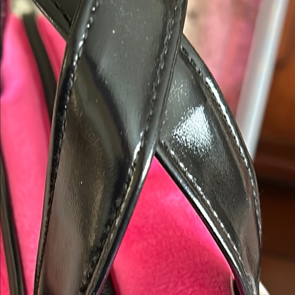 Juicy Couture Pink Velour Travel Cosmetic Bag set - Picture 6 of 13